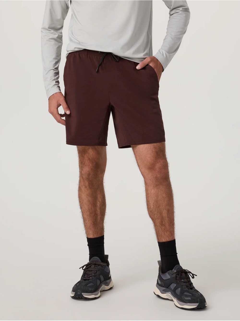 Vuori Elevate KORE V382 Men’s Lined Athletic Shorts Small Burgundy Brown